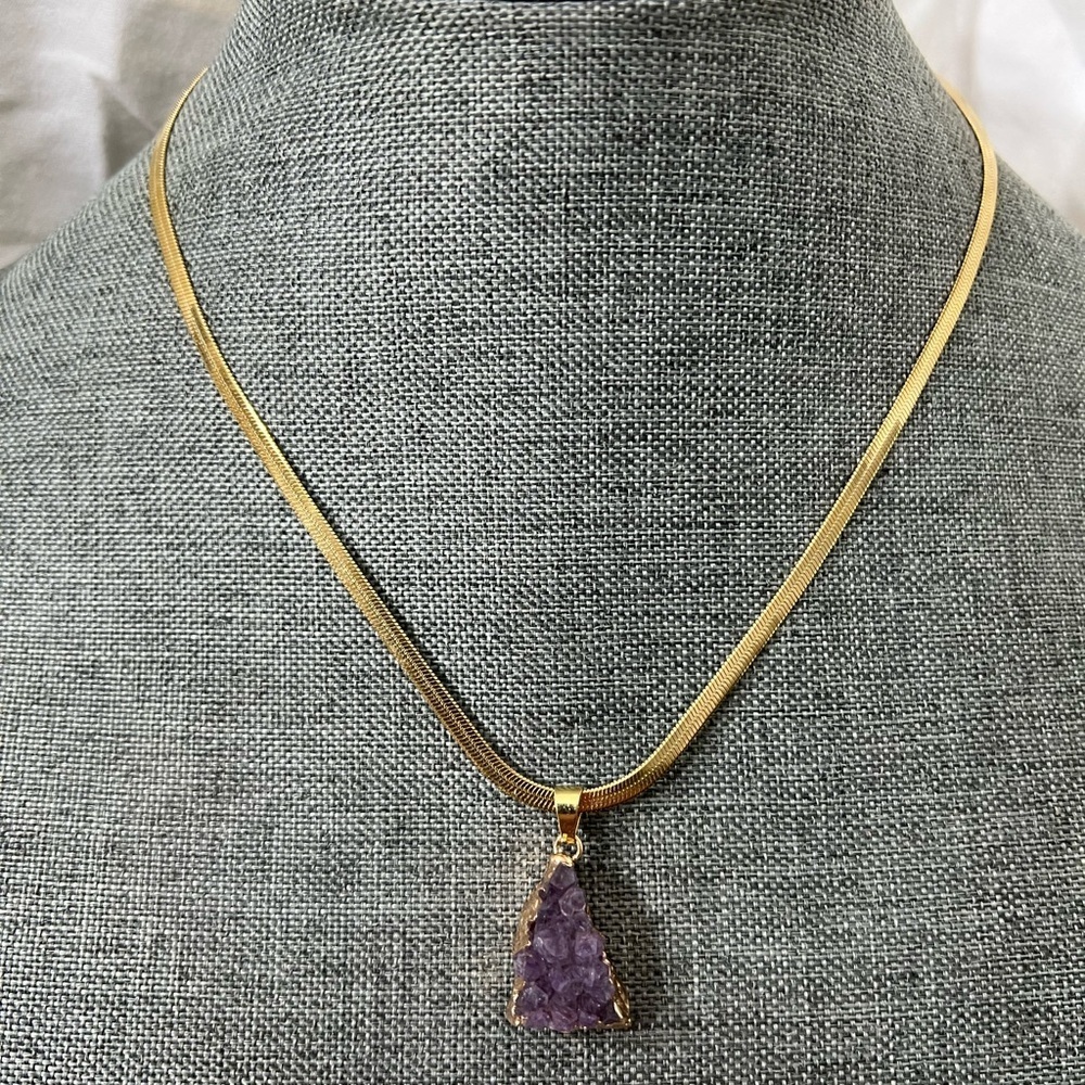 Fashion Jewelry Unisex Amethyst Cluster On A Herringbone 18 Kt. Gold☑️
